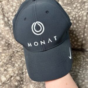Black Monat Nike hat